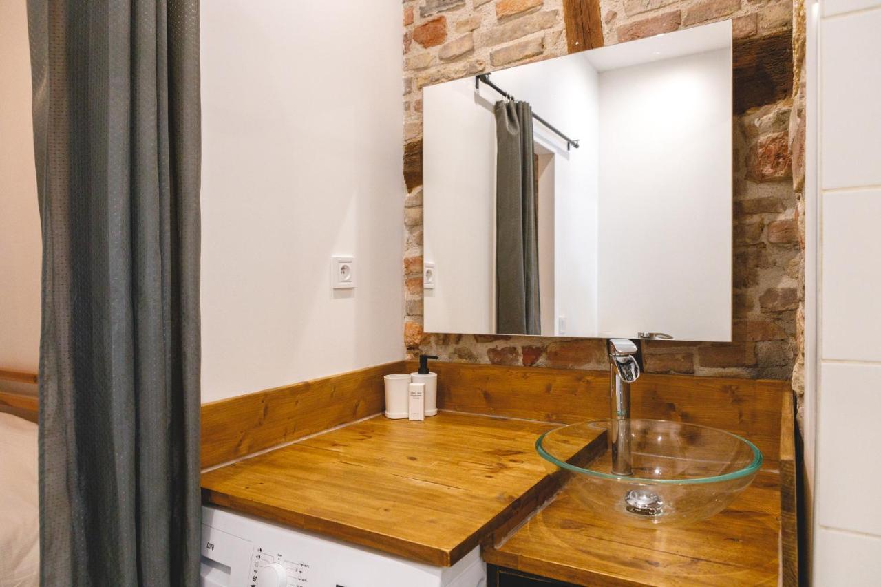 בורג-אן-ברס Appartement Hypercentre Rdc - New Location מראה חיצוני תמונה